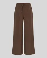 Jalen_Henrika_Pants_2