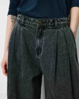 John_Jeans_1