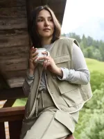 Judy_Vest
