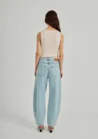Kenzie_Barrel_Jeans_6
