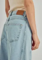 Kenzie_Barrel_Jeans_7