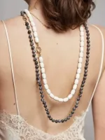Lange_gemstone_ketting_mat_grijs_melee_2