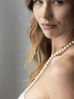 Lange_gemstone_ketting_nude_melee_2