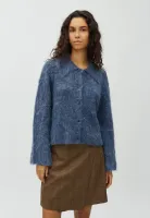 Lari_M_Knit_1