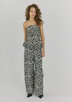 Lelo_Pants_3
