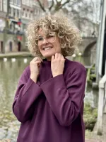 Lupi_High_Neck_Knit_10