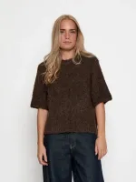 Margrethe_Knit_T_Shirt_2