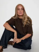 Margrethe_Knit_T_Shirt_5