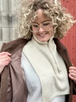 Milania_Hope_Bib_Neck_8