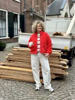 Nancy_Barrel_White_5