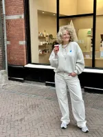 Nancy_Barrel_White_6