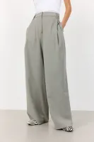 Nelly_3_Pants_4