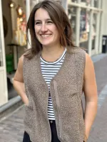 Nissa_1_Waistcoat_4