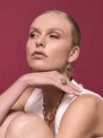 Oorbellen_met_gemstone_pegel___labradoriet_1
