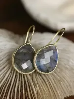 Oorbellen_met_gemstone_pegel___labradoriet_2