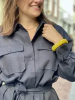Organische_vierkante_bangle___geel_3