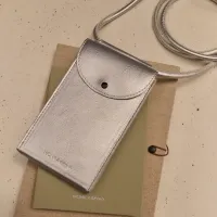 Phone_Pouch_38