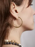 Platte_gehamerde_oorringen_medium__3_9cm__3