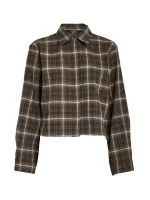 Regine_Shirt_1