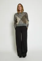 Revea_Knit_Pull_3
