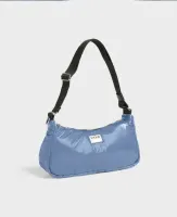 Royal_Shoulder_Bag_1