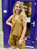 Talua_Shorts_3