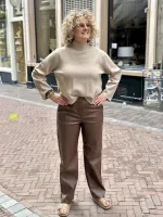 Tasja_Mid_Waist_4