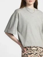 Tiara_T_Shirt_8