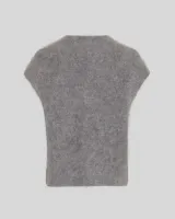 Tila_Salmia_Vest_1