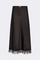 Trisha_3_Skirt_1