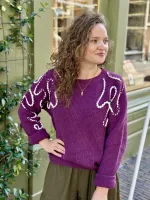 Uma_Sweater_1