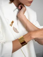 Veer_broche_met_strass___goud_2