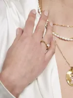 Vergulde_Ring_met_Pareltje_1