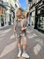 Viana_Ginia_HW_Shorts_11