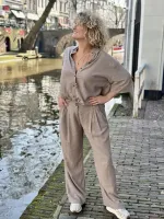 Viana_Ginia_Pleat_Pants_9