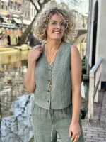 Viana_Ginia_V_Waistcoat_8