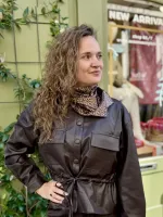 Zoey_Silk_Scarf_4